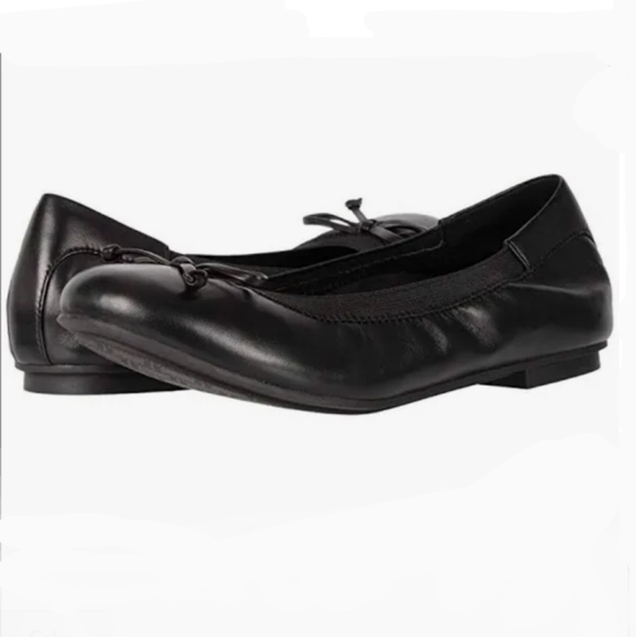 Vionic Matira Bowed Black Leather Ballet Flats - Picture 10 of 10